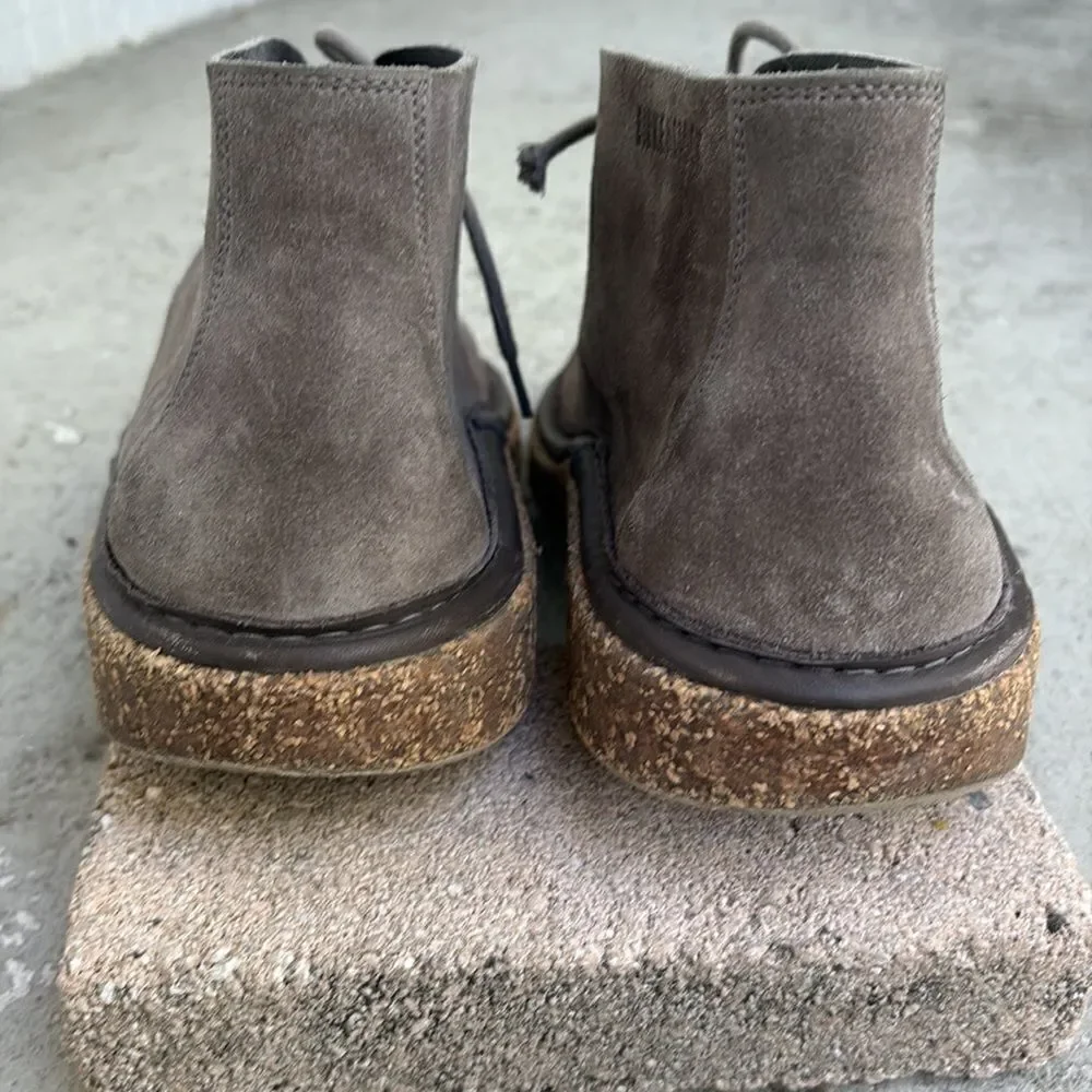 Birkenstock Milton, gray suede shoes/boots